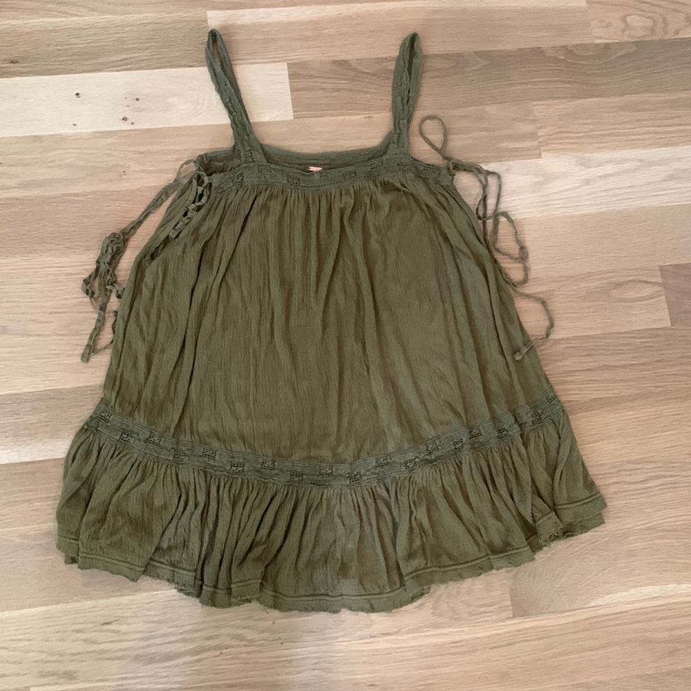 Olive green Free People size small tunic with lace patterning